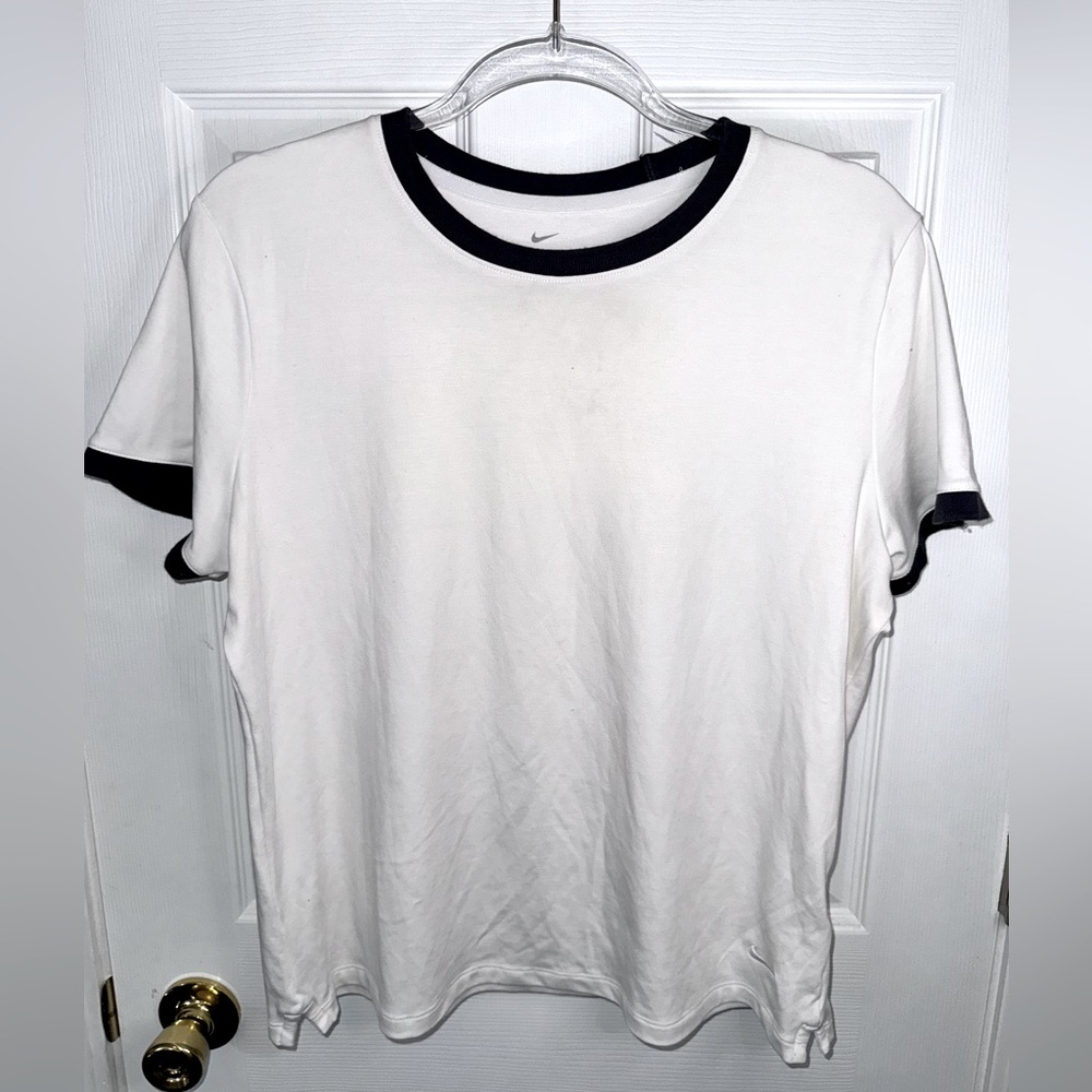 Nike dri-fit tee